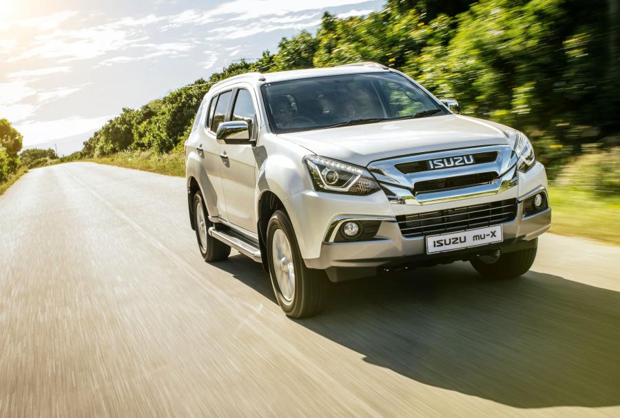  Isuzu MU-X 2018 года  (ZA) (фото 32 из 40)